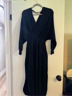Viottiset Black Women's Wrap Midi Dress - Elegant V-Neck